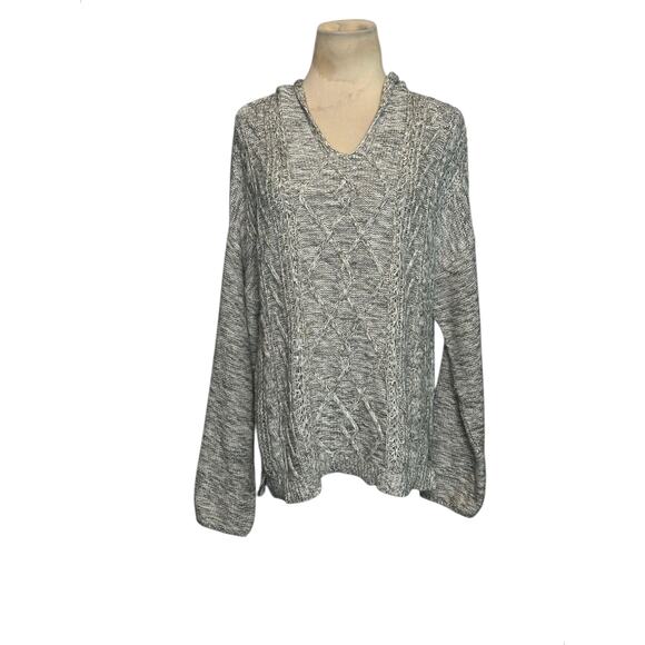 Gray knit long sleeves hoodie sweater size large - Picture 12 of 15